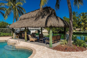 Waterfront Pools and Cabana by Duck Keys Marathon